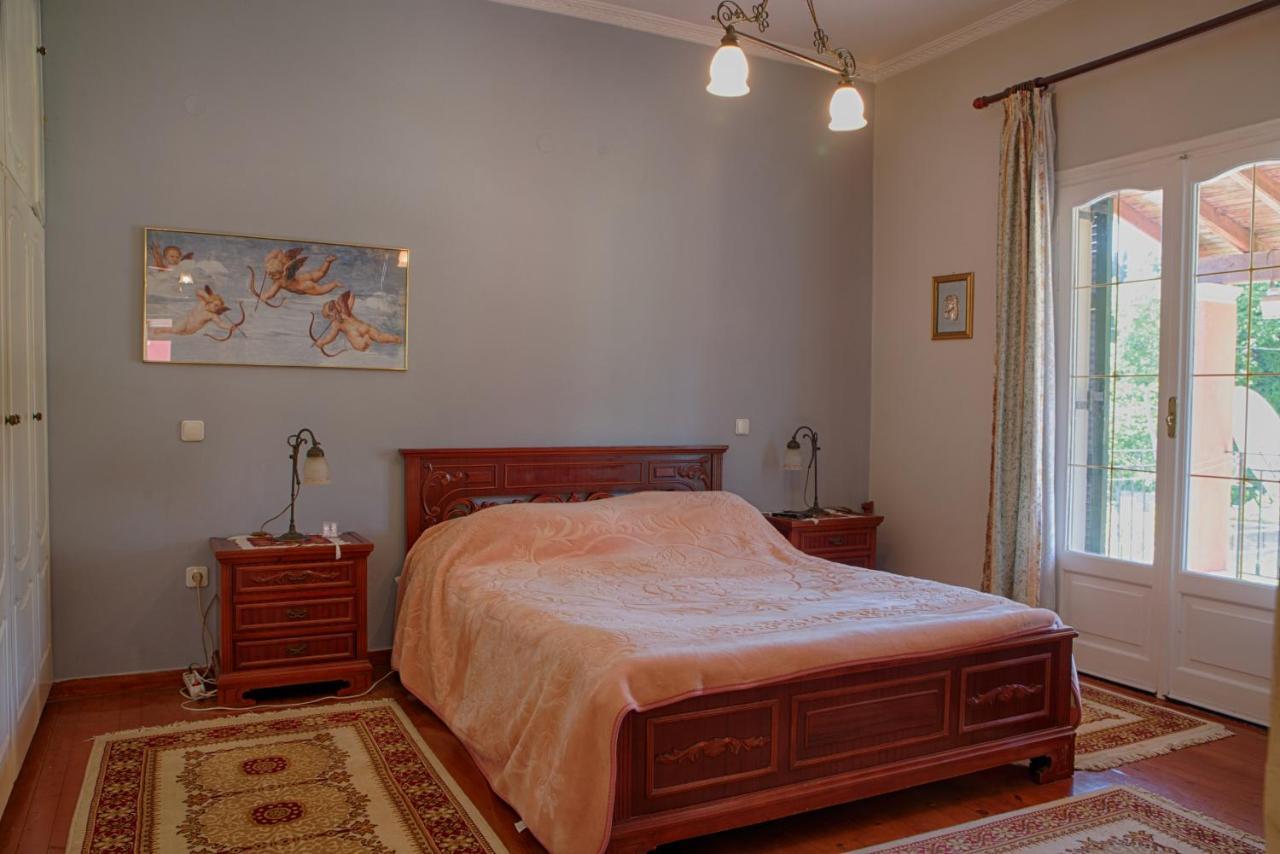 Villa Christina Gastouri  外观 照片